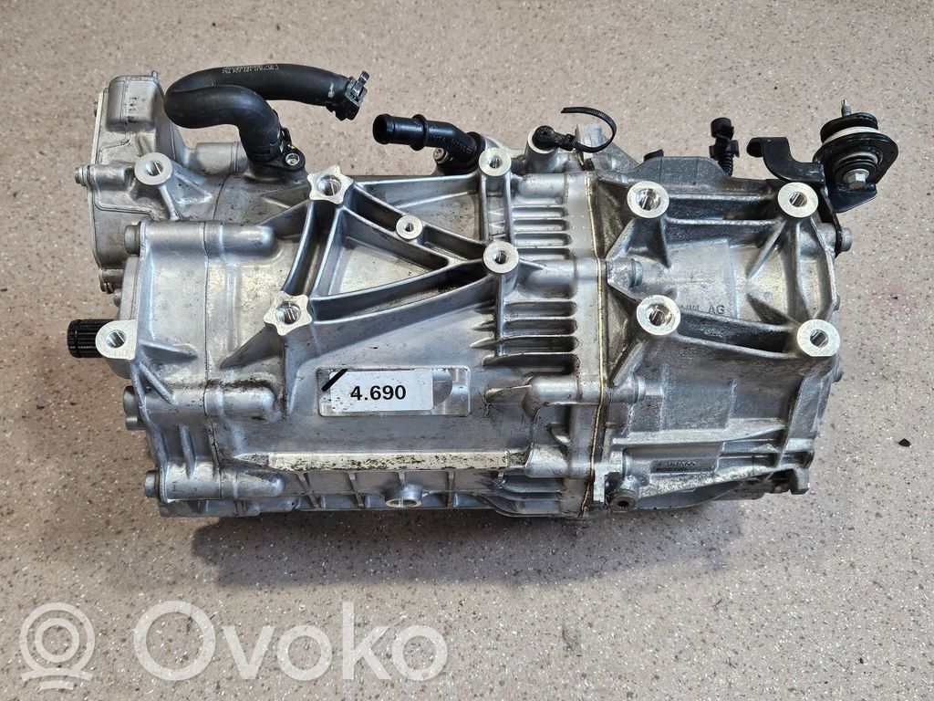 Porsche Taycan 9J1 Electric car motor 