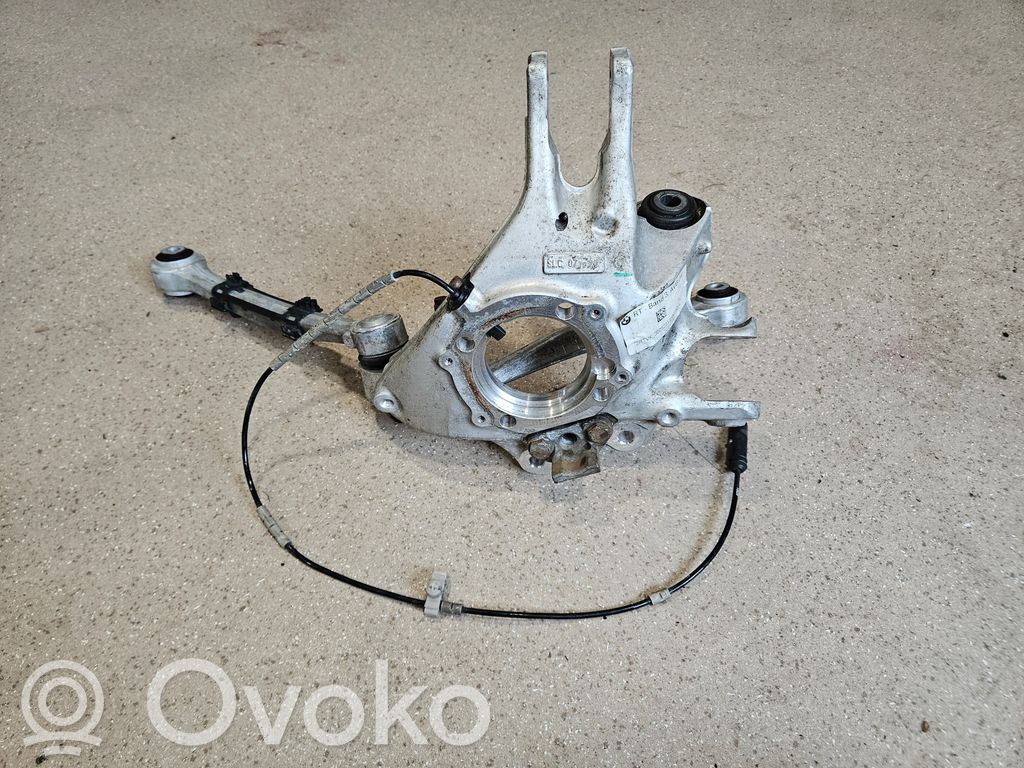 BMW M2 F87 Zwrotnica koła tylnego 