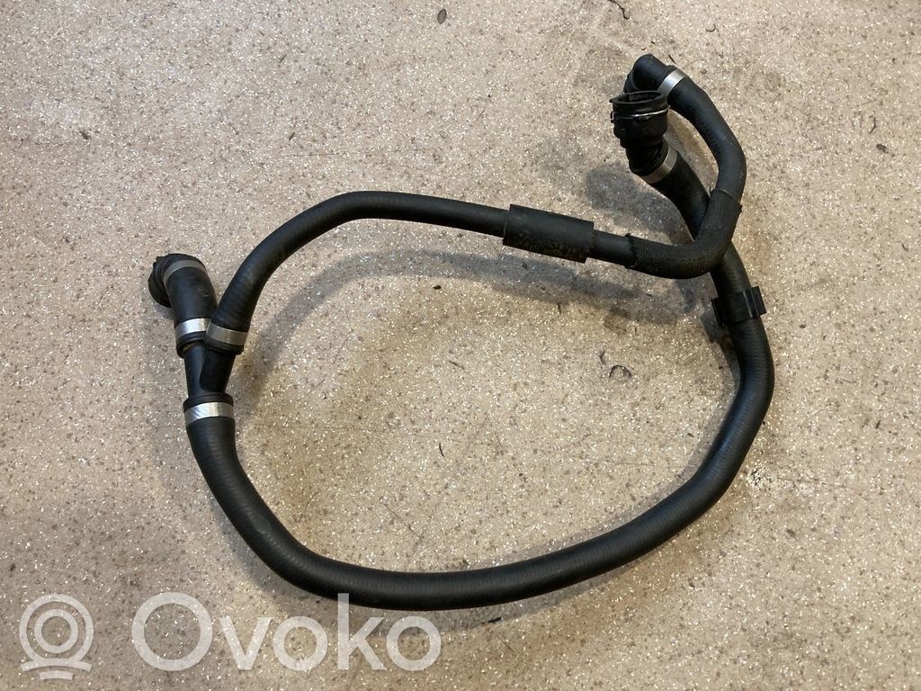 BMW M4 F82 F83 Tubo flessibile del liquido di raffreddamento del motore 