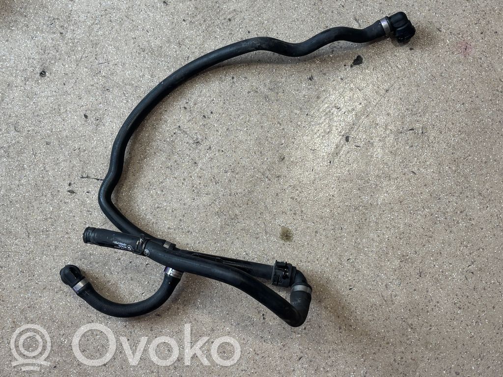 BMW X6 E71 Engine coolant pipe/hose 