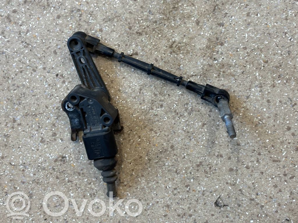 Audi Q7 4M Rear air suspension level height sensor 