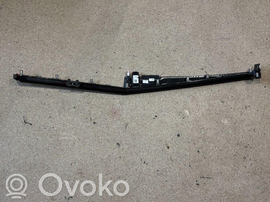 KIA EV6 Moldura del panel (Usadas) 