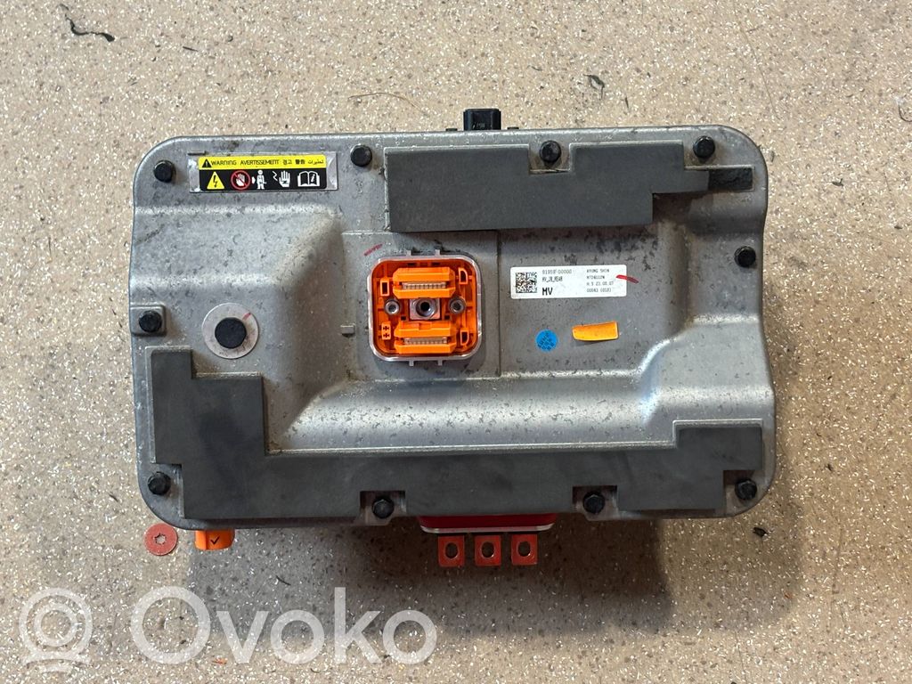 Inversor/convertidor de voltaje   91958DO000