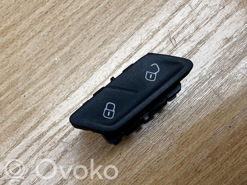 Volkswagen Golf Sportsvan Central locking switch button 