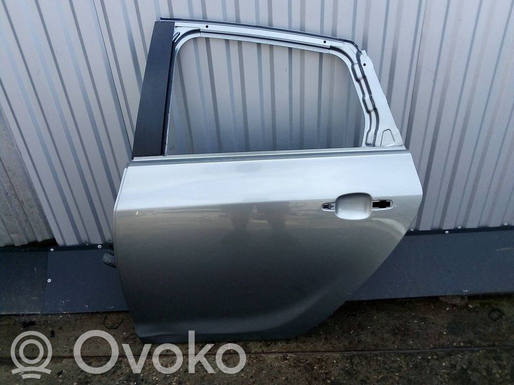 Puerta trasera   Z179