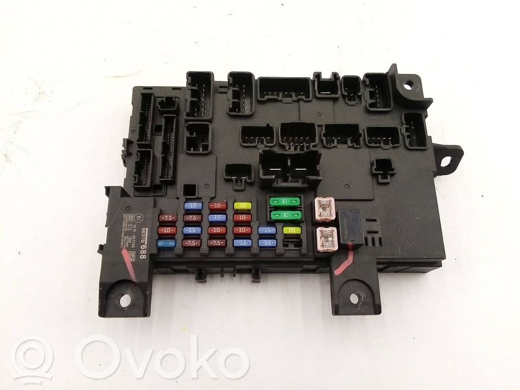 Mitsubishi Outlander Modul siguranțe 