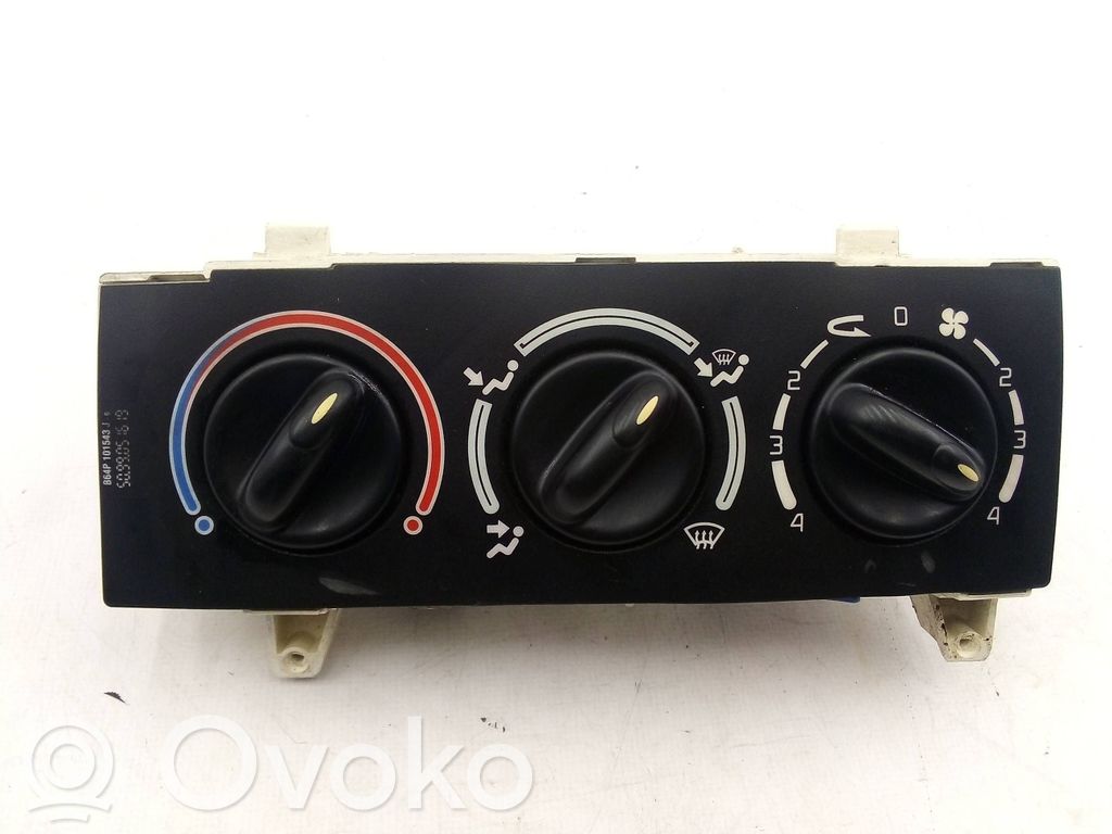 Climate control unit   662370R