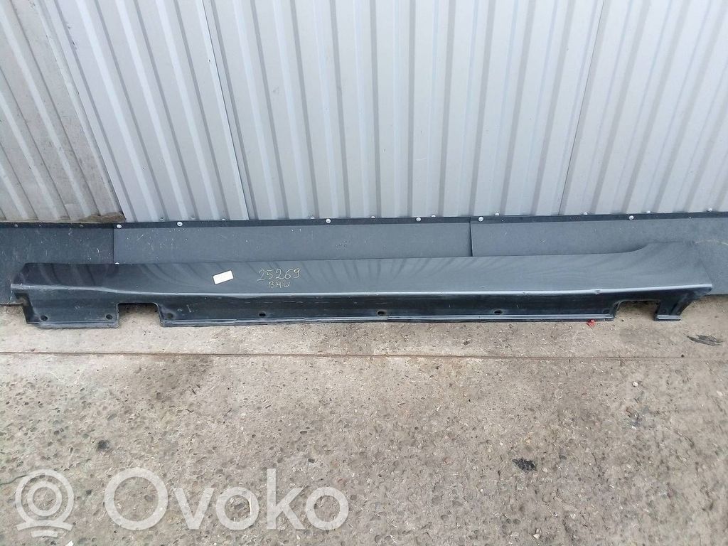BMW 5 E60 E61 Front sill (body part) 