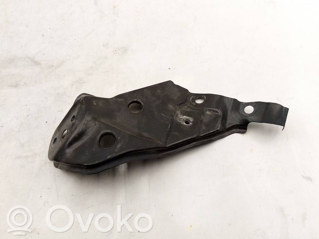 Cupra Formentor Headlight/headlamp mounting bracket 