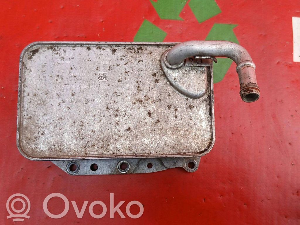 Audi A4 S4 B9 8W Engine oil radiator 