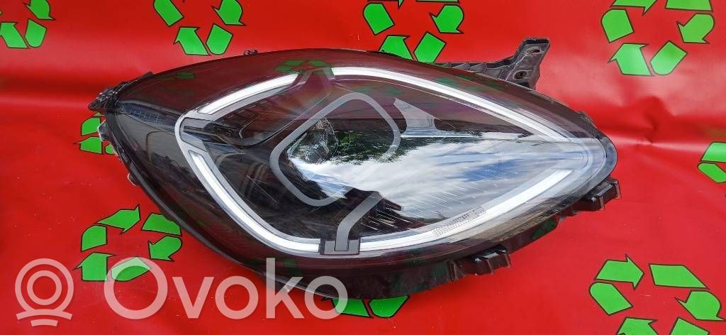 Ford Puma Lampa przednia 