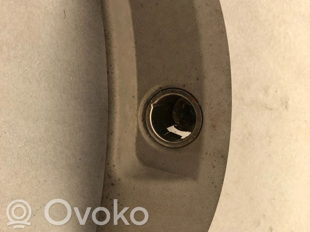 Volvo S40 12 V гнездо (фронт) 
