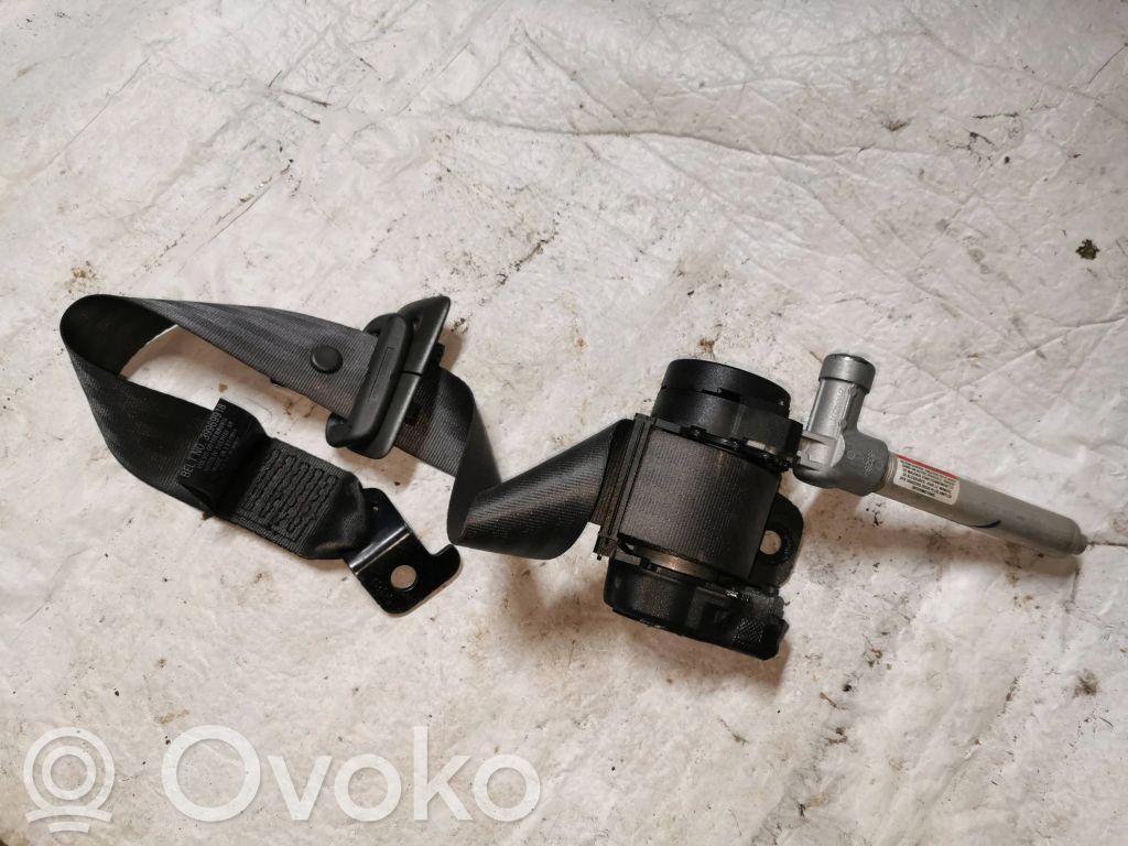 Volvo S60 Cinturón trasero 