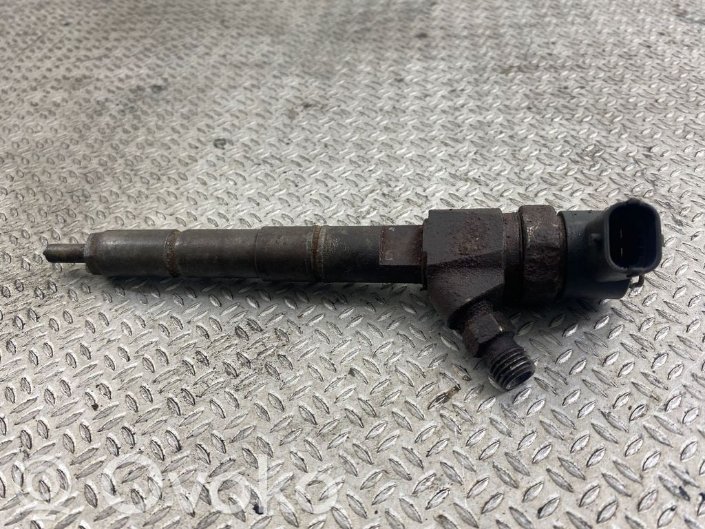 Opel Corsa D Inyector de combustible 