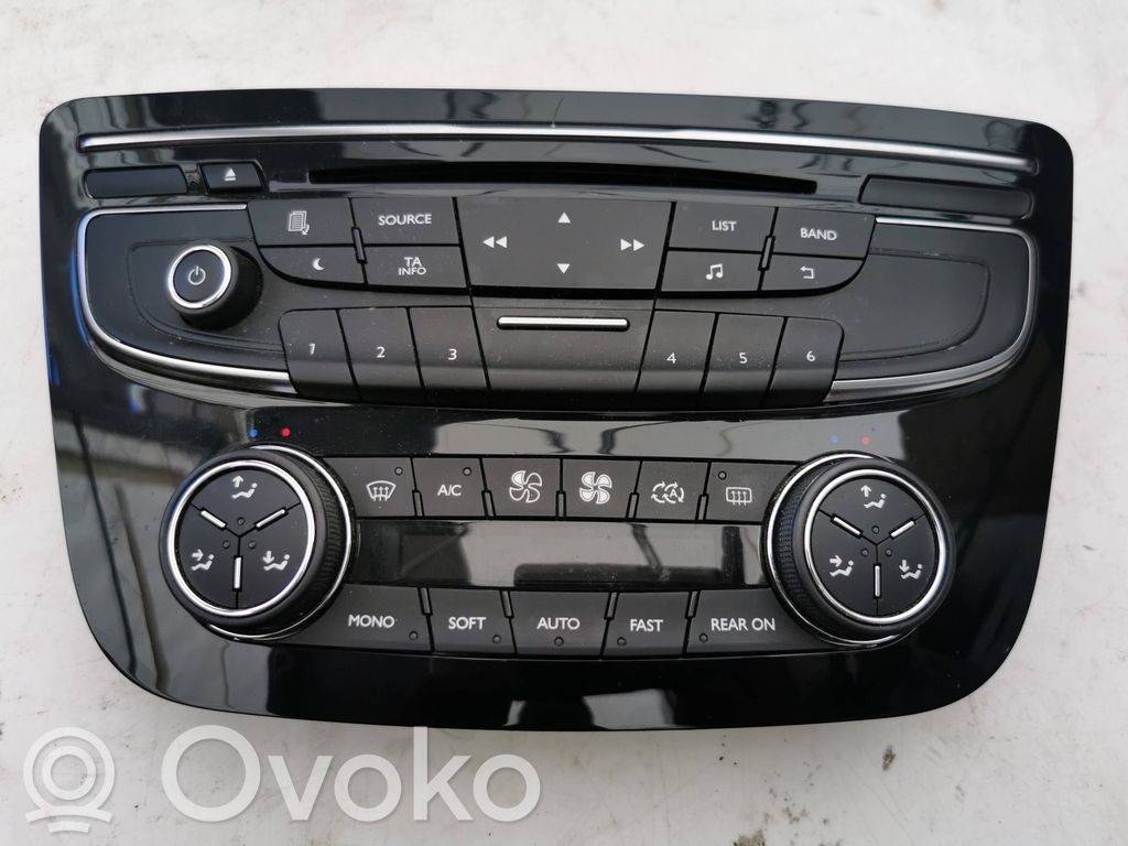 Peugeot 508 Climate control unit 