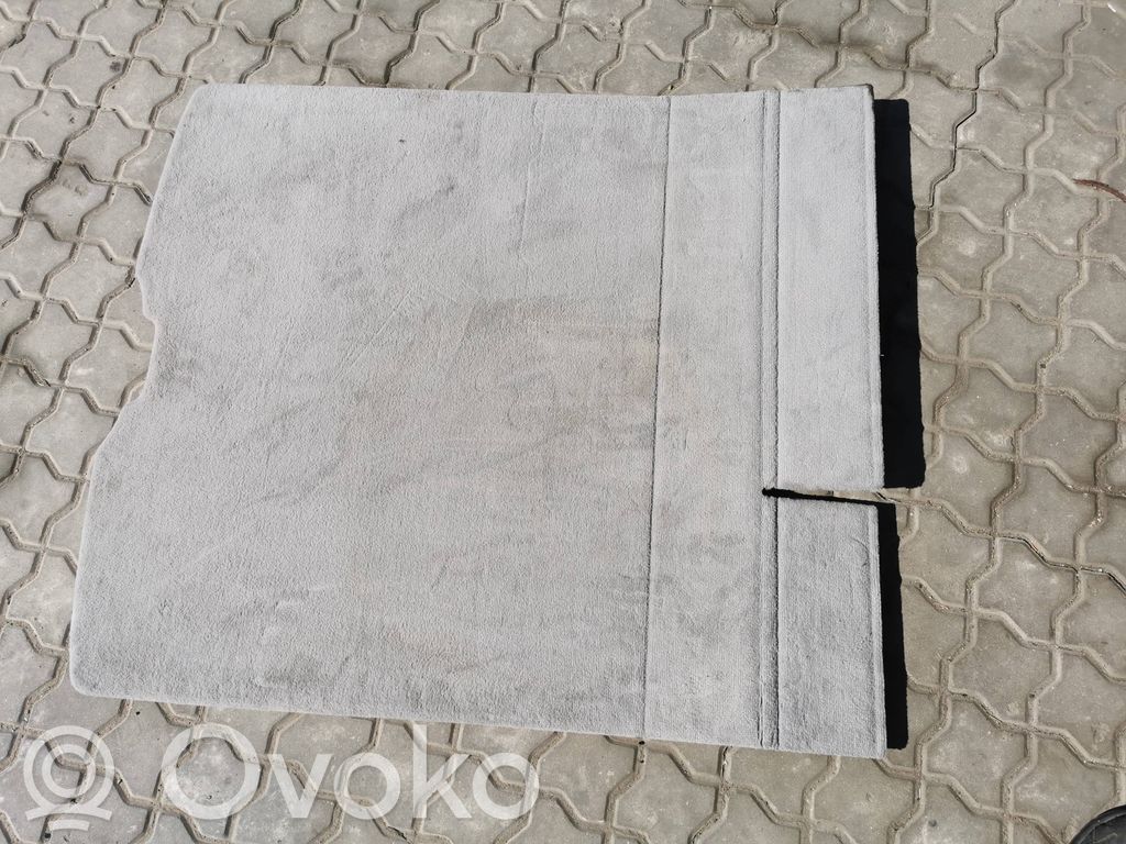 Volvo V50 Bagažinės grindys 