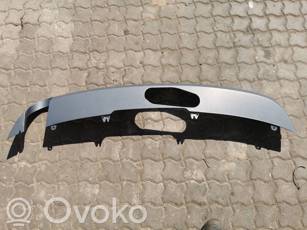 Audi A4 S4 B9 Moldura inferior del parachoques trasero 