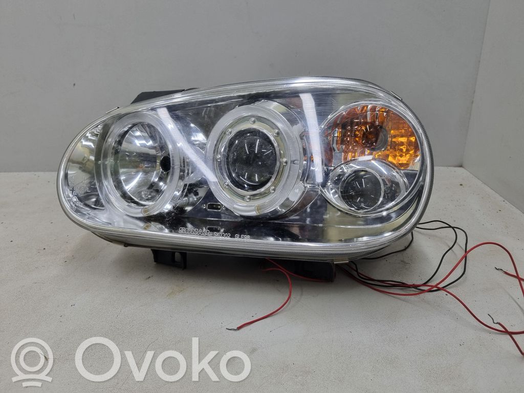 Volkswagen Golf IV Phare frontale 