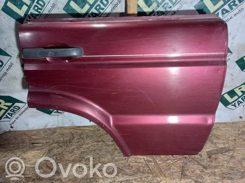 Land Rover Discovery Galinės durys 