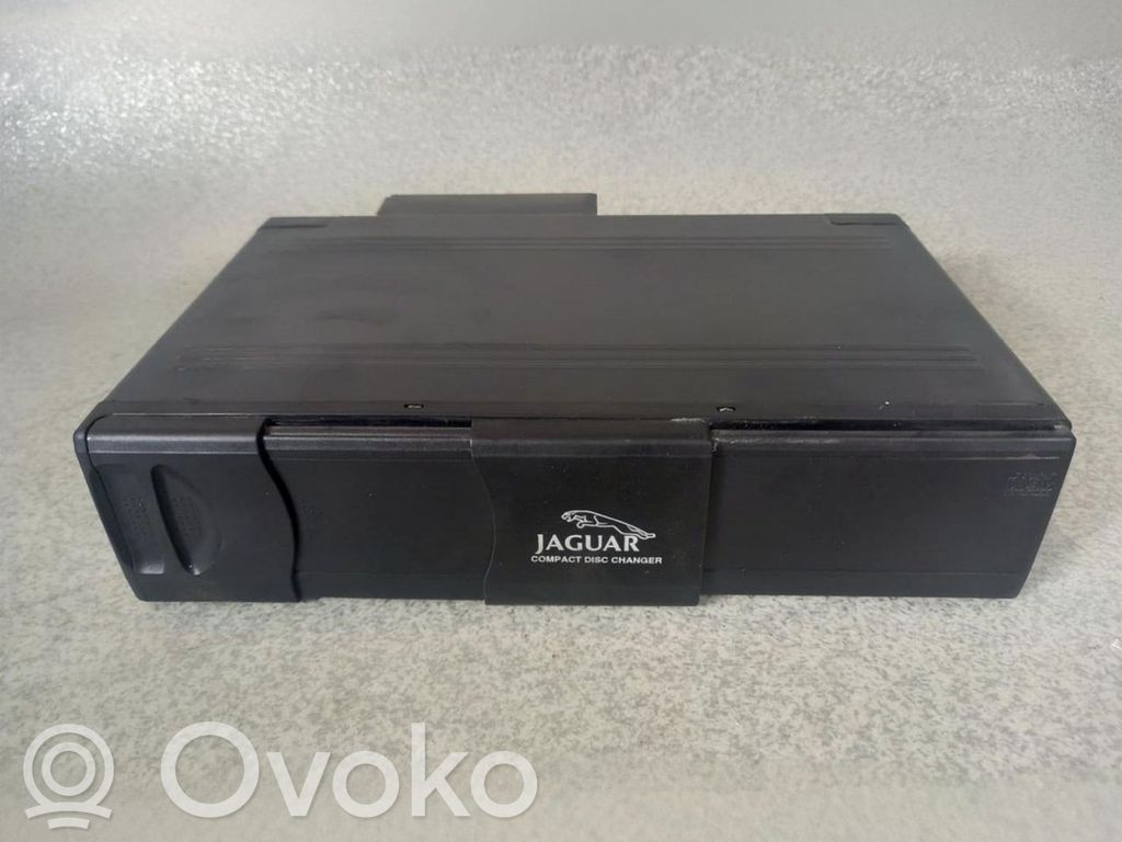Jaguar S-Type CD/DVD keitiklis 