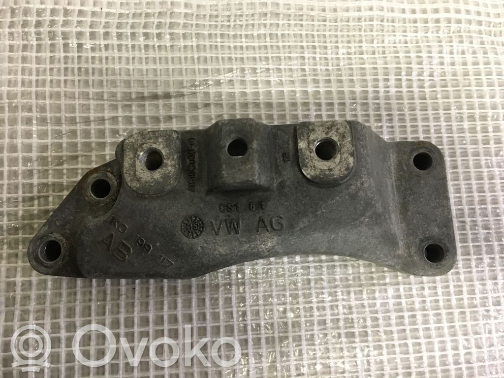 Volkswagen Jetta VI Gearbox mounting bracket 