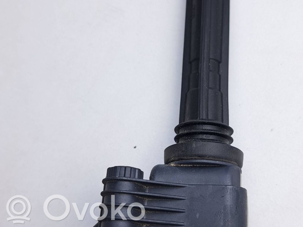 Volkswagen Golf VII Cewka zapłonowa wysokiego napięcia 