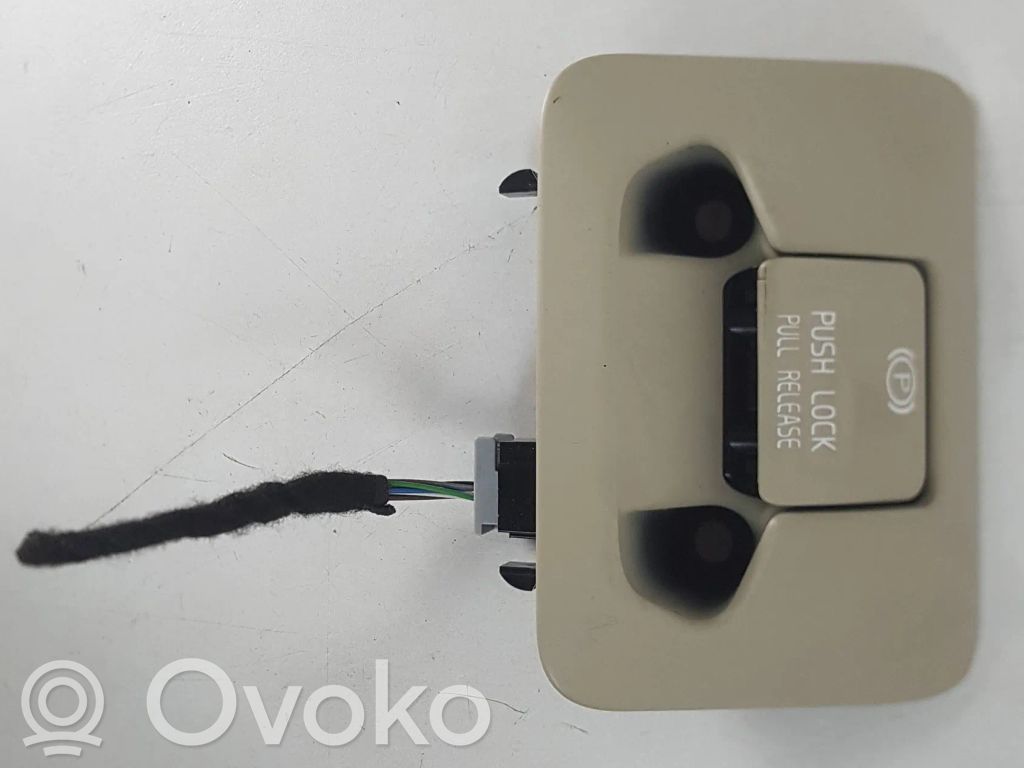 Volvo XC60 Przycisk / Włącznik hamulca ręcznego 