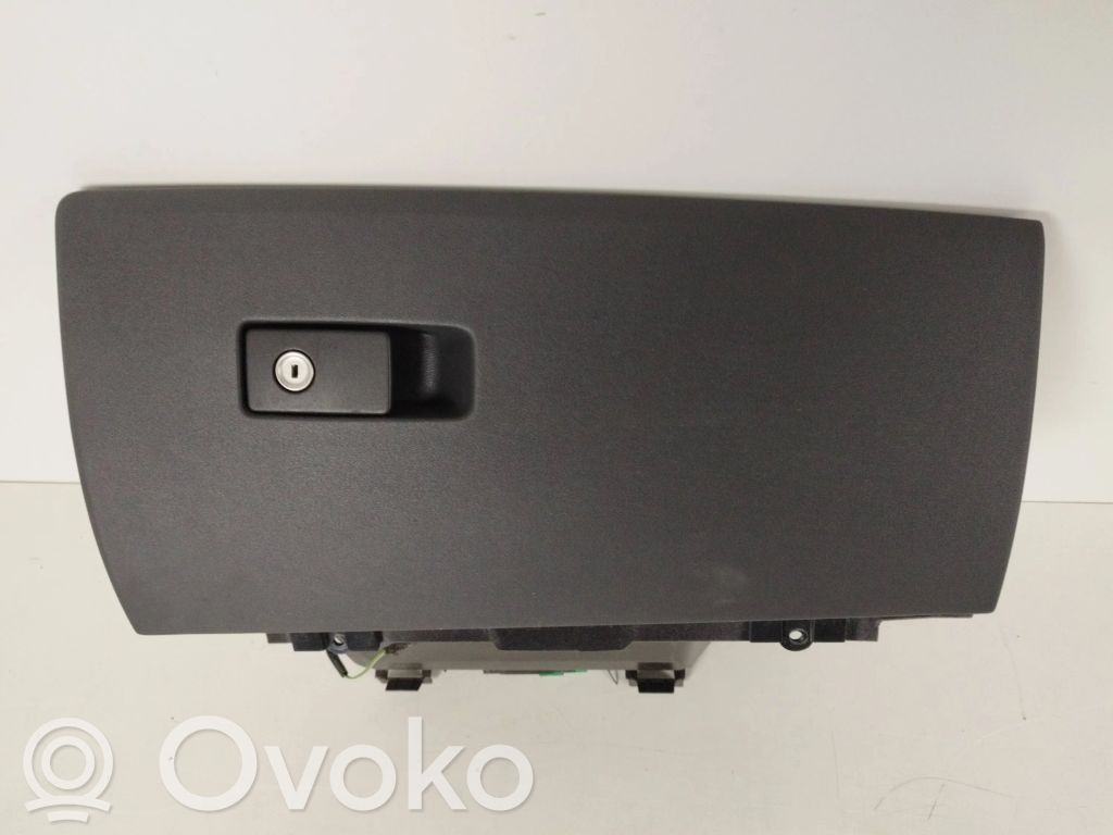 Volvo S80 Guantera 