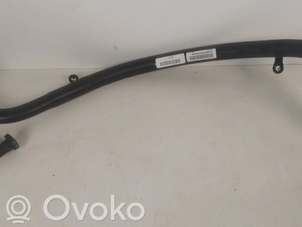 BMW X5 E70 Polttoainesäiliön täyttöaukon suukappale 