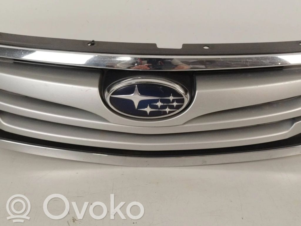Subaru Outback Etusäleikkö 