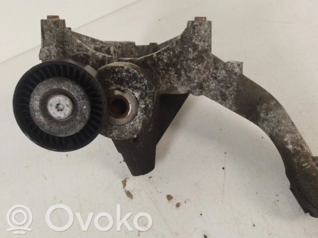 Volvo S60 Generator/alternator belt tensioner 