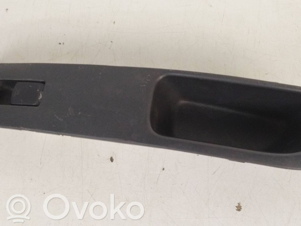 Nissan Micra Electric window control switch 