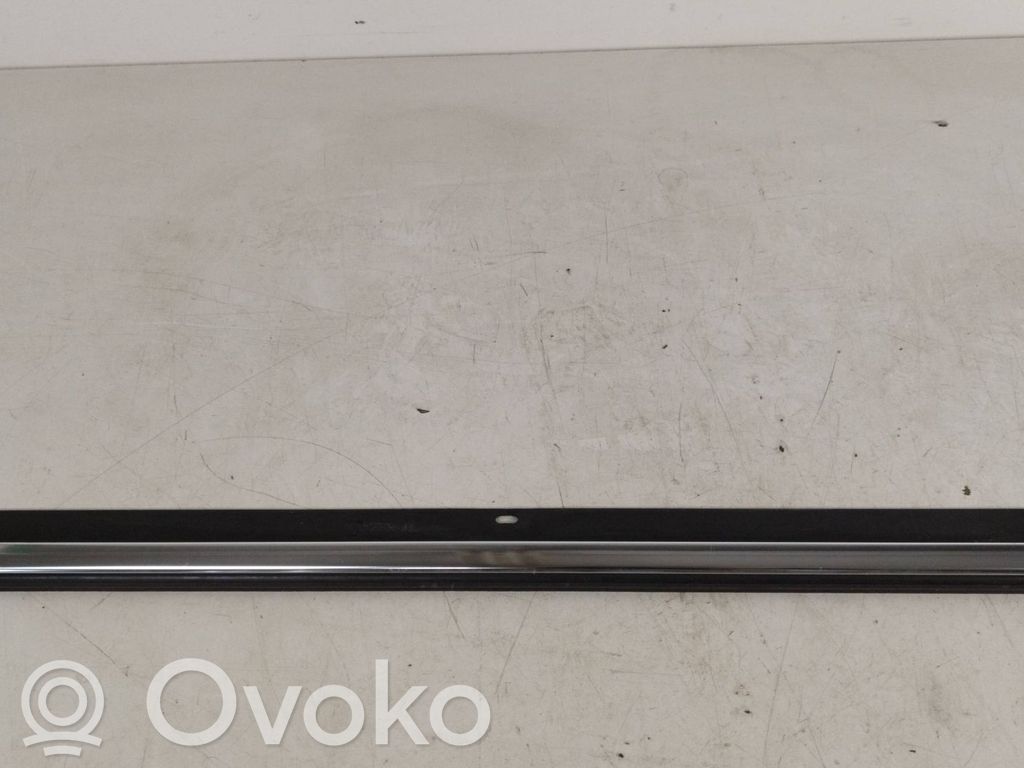 Audi Q7 4L Listwa drzwi tylnych 