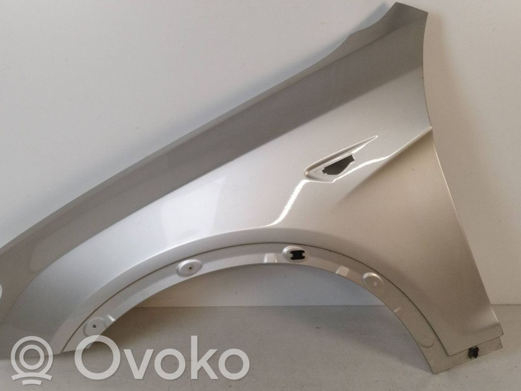 BMW X3 F25 Błotnik przedni 