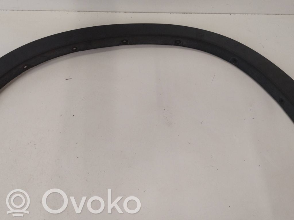 BMW X5 E70 Priekinės arkos apdaila 