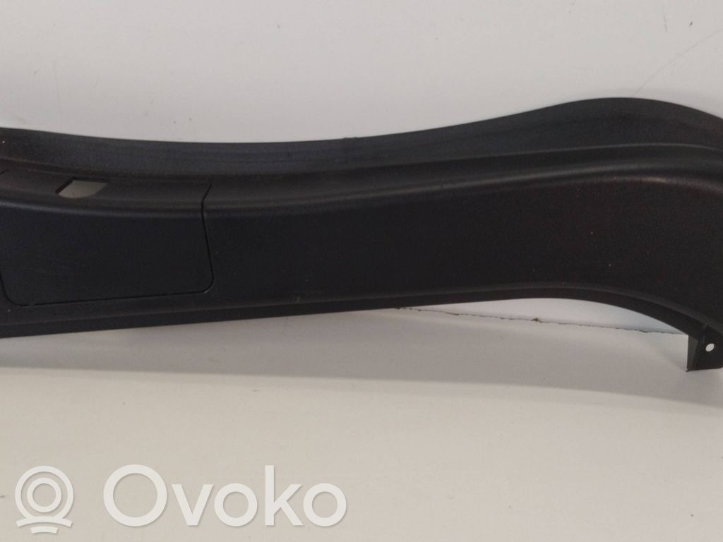 BMW X5 E70 (D) statramsčio apdaila (apatinė) 
