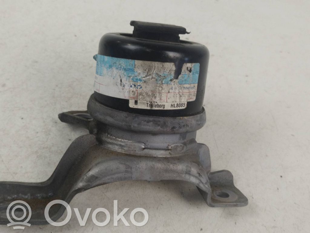 Engine mount bracket   31257674