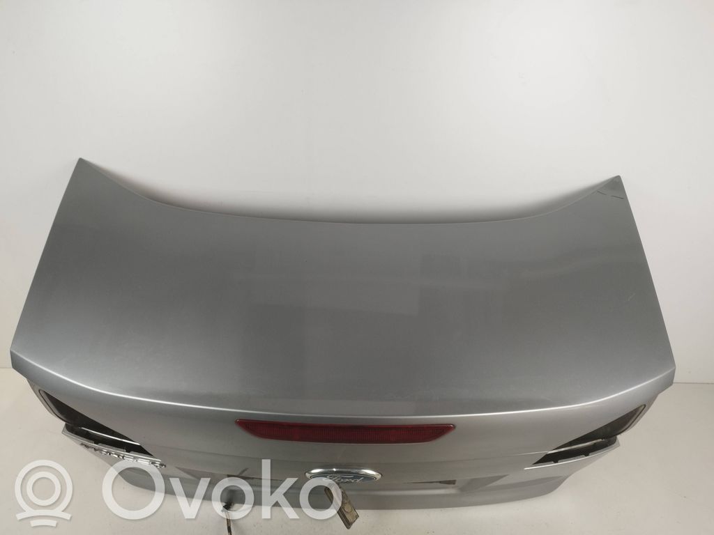 Ford Mondeo MK IV Couvercle de coffre 