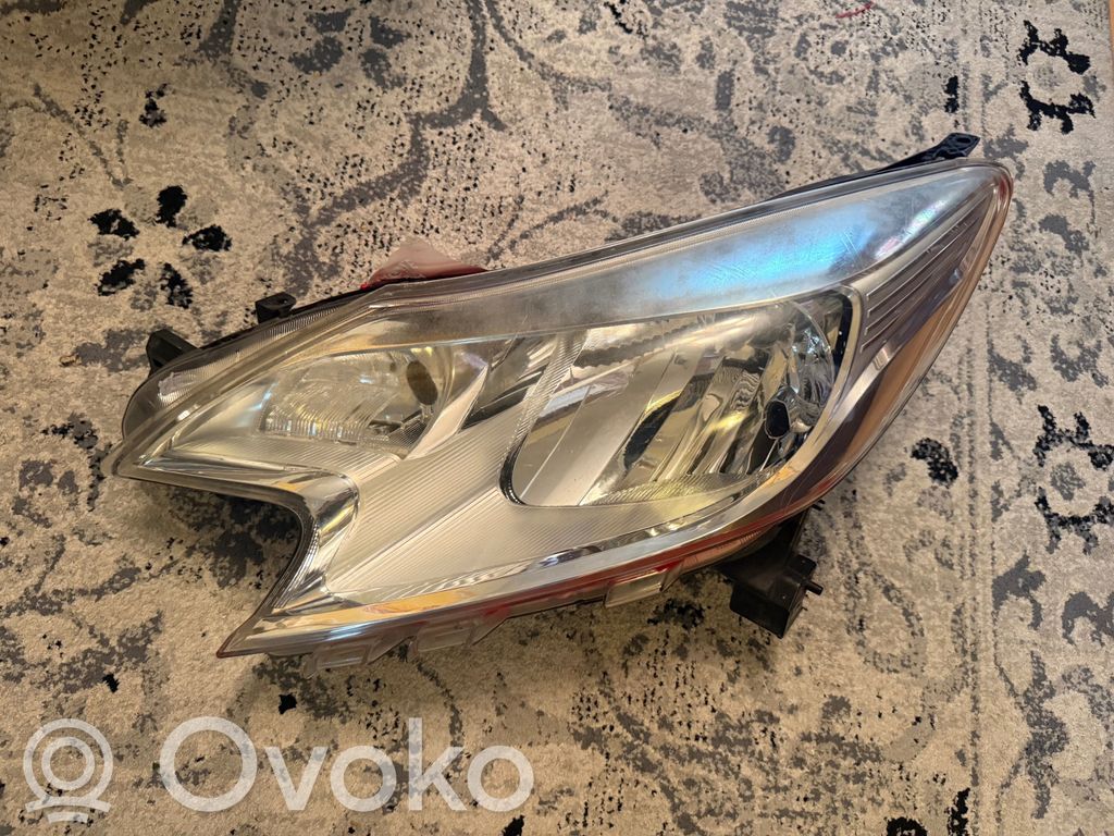 Nissan Note (E12) Headlight/headlamp 