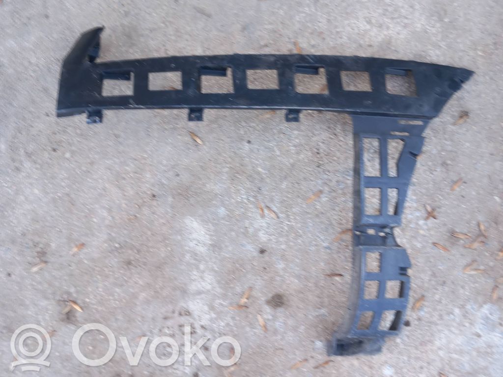 Volkswagen PASSAT B6 Soporte de montaje del parachoques trasero 