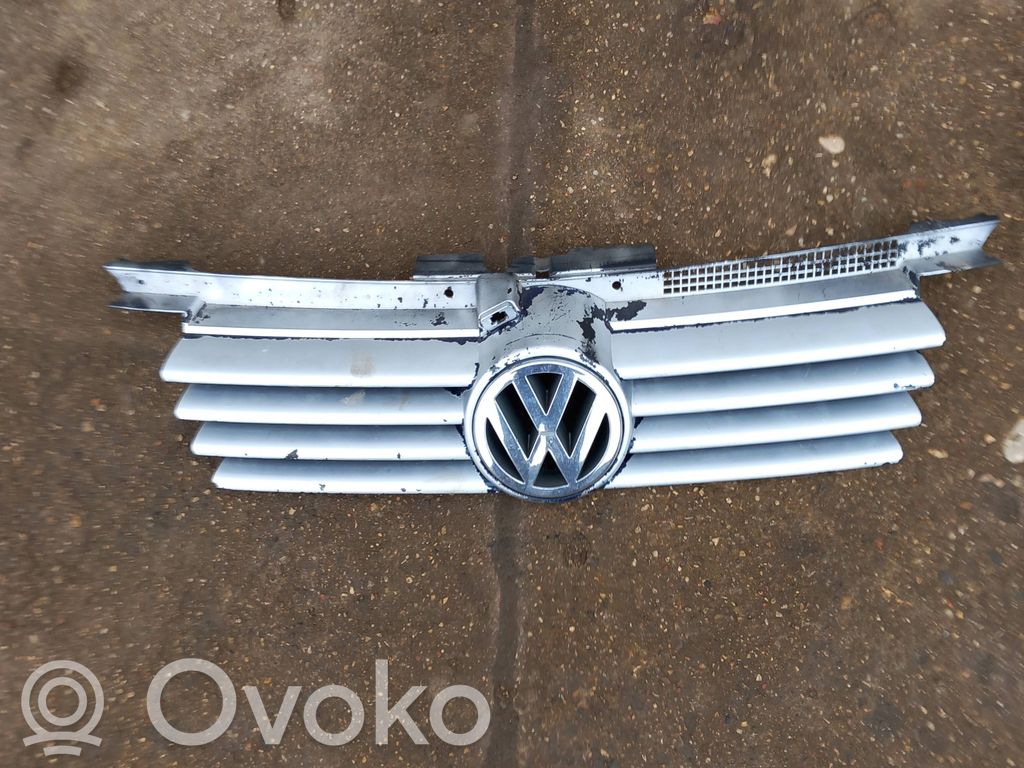 Volkswagen Bora Atrapa chłodnicy / Grill 