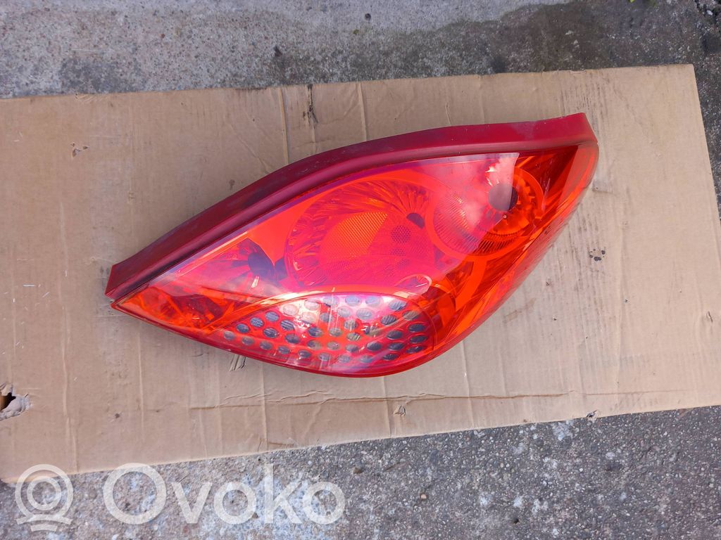 Lampa tylna   968017908000