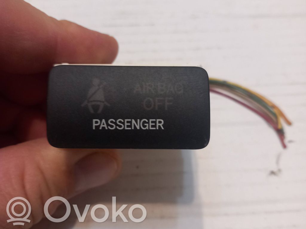 Toyota Corolla E120 E130 Passenger airbag on/off switch 