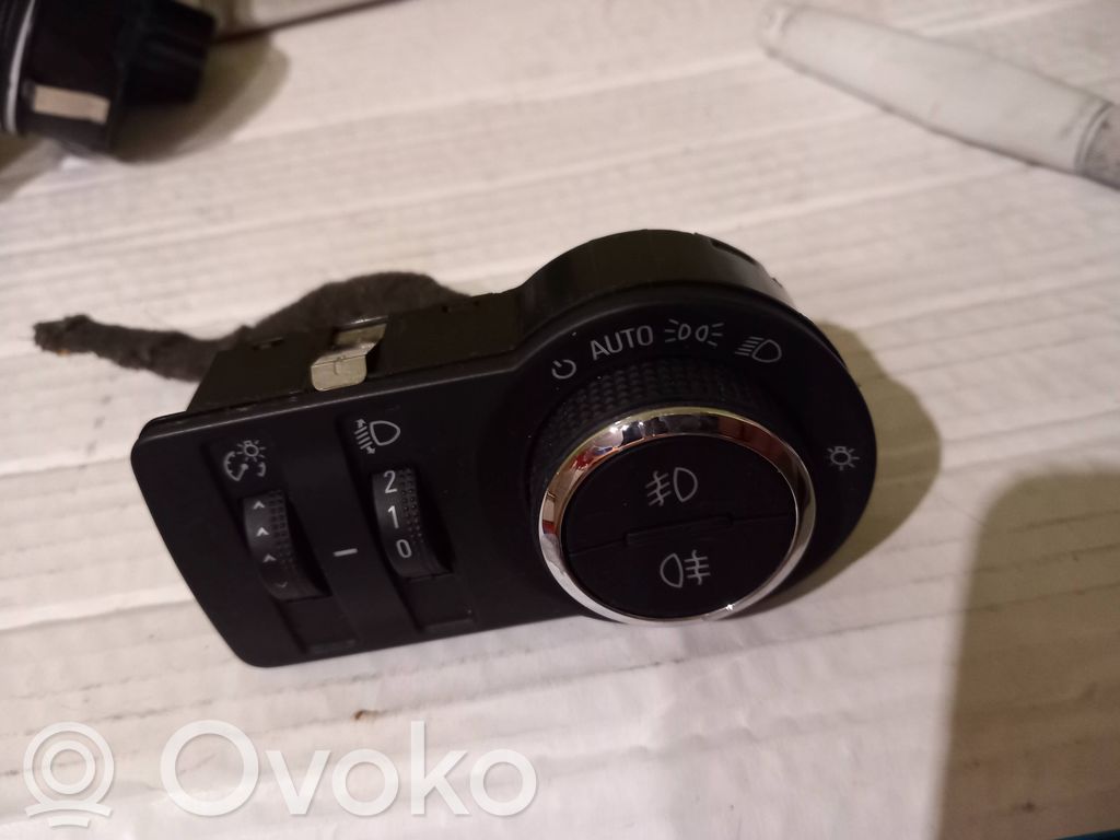 Opel Astra J Interruptor de luz 