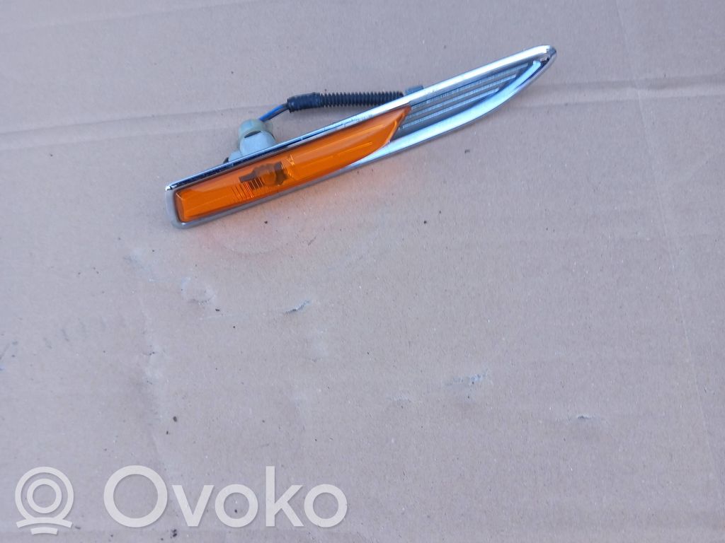 Ford Mondeo MK IV Seitenblinker 