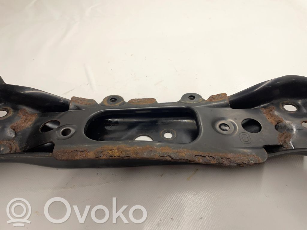 Gearbox mounting bracket   41011AL010