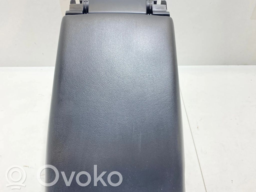 Volvo V70 Armrest 