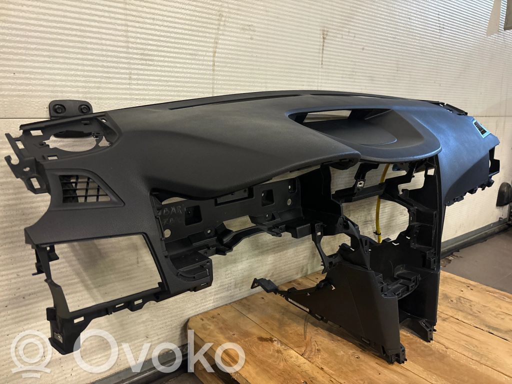 Subaru Outback Drošības spilvenu komplekts ar paneli 
