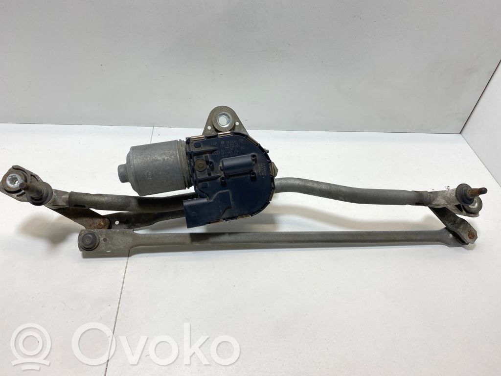Audi A6 S6 C6 4F Mechanizm i silniczek wycieraczek szyby przedniej / czołowej 
