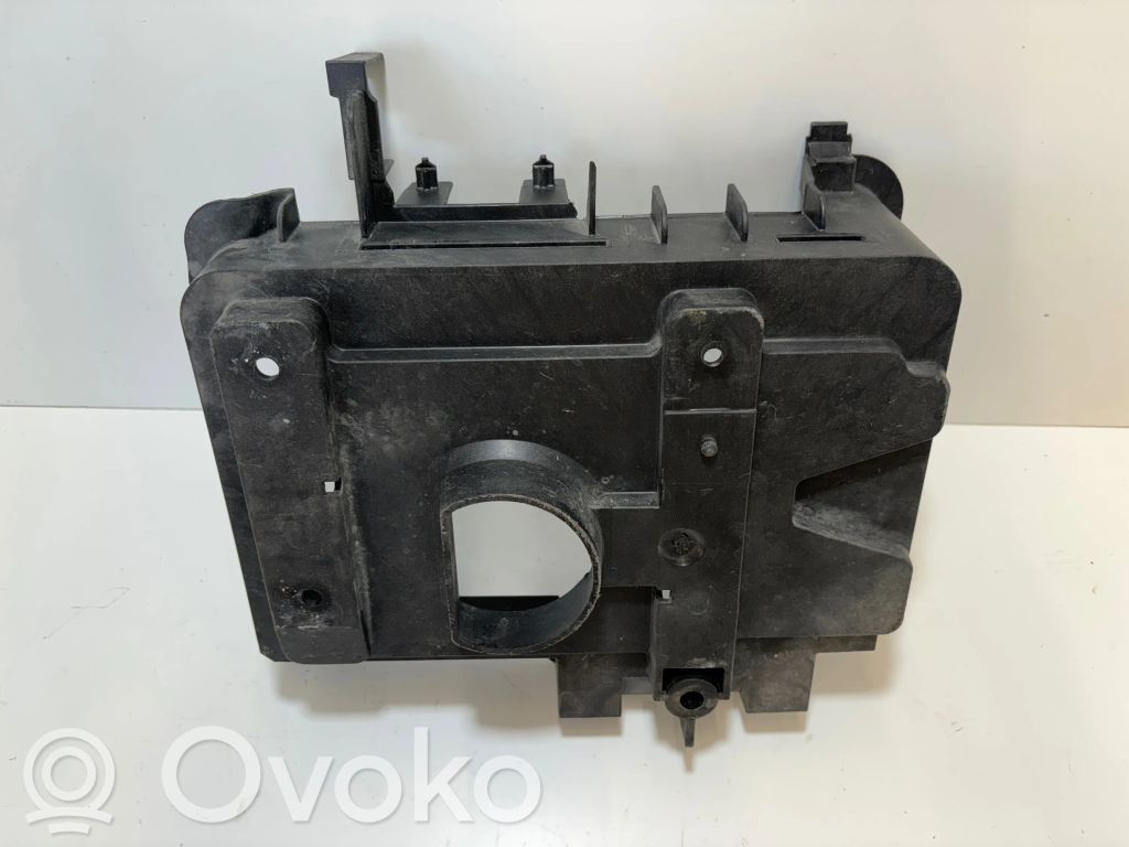 Saab 9-5 Akumulatora kastes vāks 